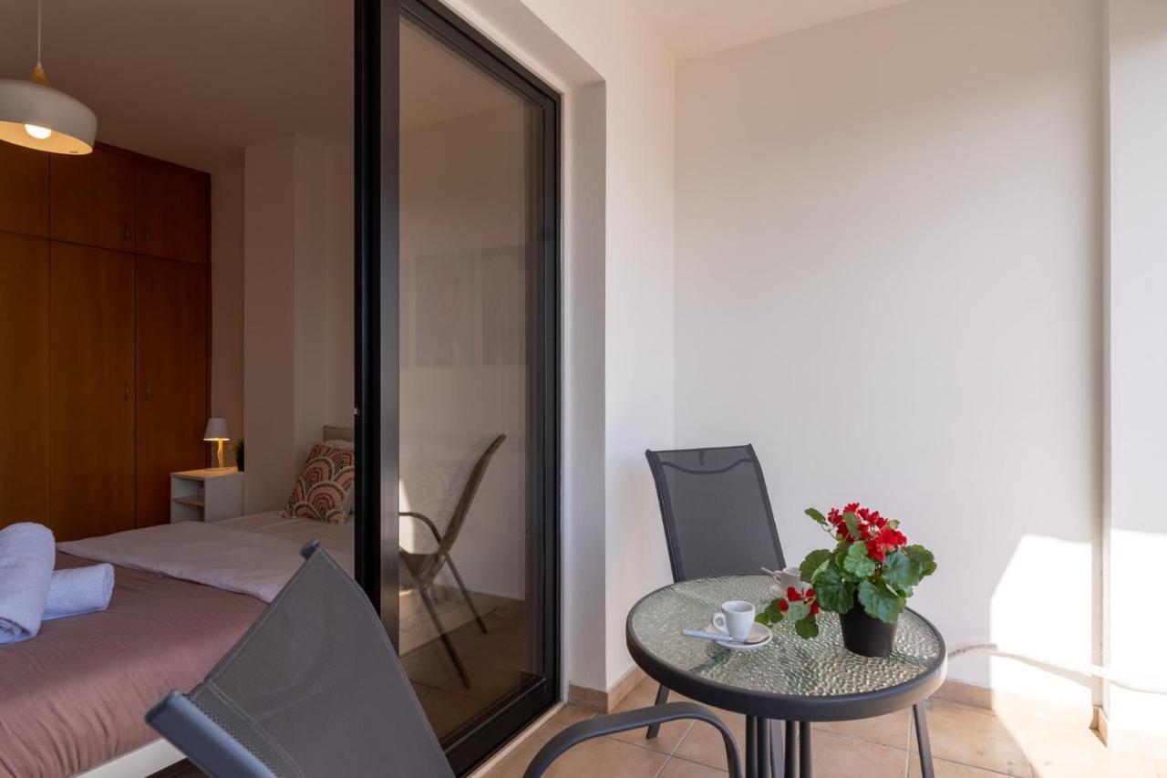 Polyn 1- Bedroom Apartment In 拉纳卡 外观 照片
